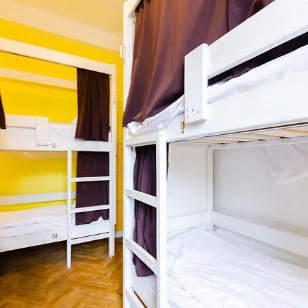 Hostel Sun City 2 *